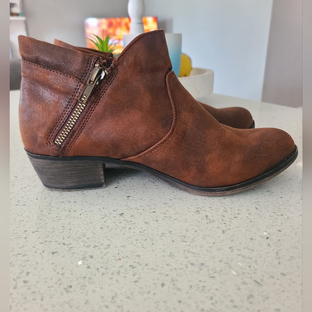 American Rag distressed suede type material, women's brown booties-Size 7 1/2